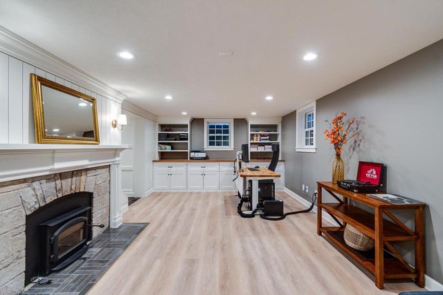 225 Kensington Drive, Madison, WI 53704