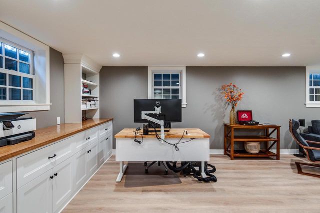 225 Kensington Drive, Madison, WI 53704