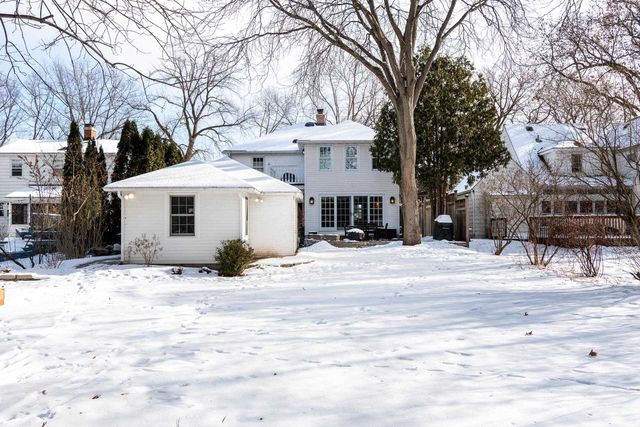 225 Kensington Drive, Madison, WI 53704