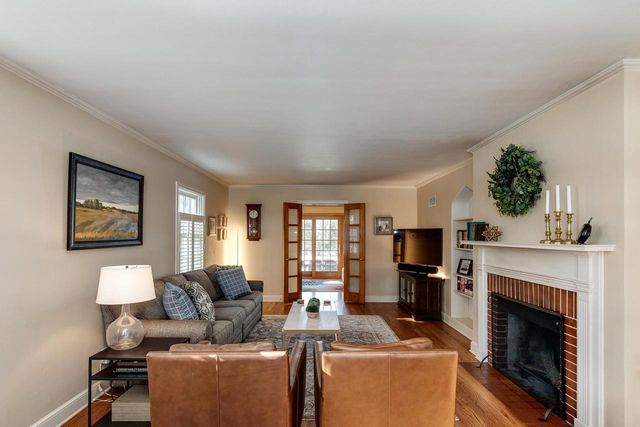 225 Kensington Drive, Madison, WI 53704