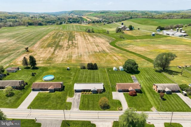 3720 JEFFERSON RD, Glen Rock, PA 17327