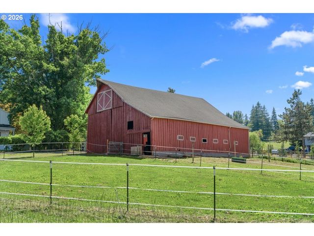 15900 Se ROYER Rd, Damascus, OR 97089
