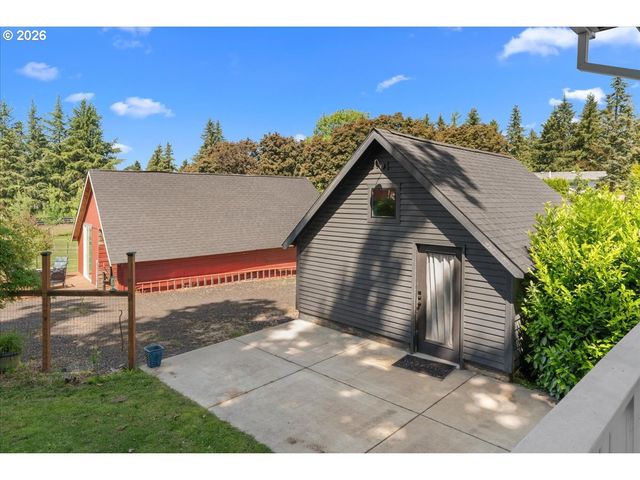 15900 Se ROYER Rd, Damascus, OR 97089