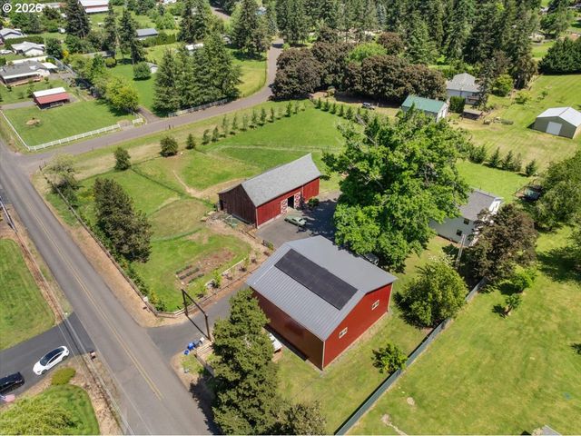 15900 Se ROYER Rd, Damascus, OR 97089