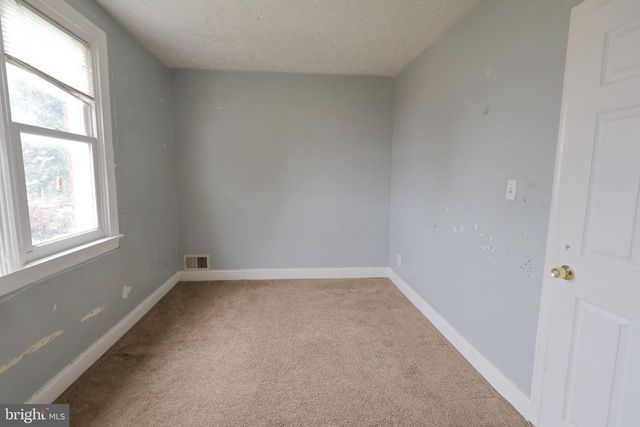 2035 GRINNALDS, Baltimore, MD 21230