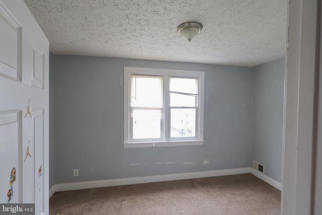 2035 GRINNALDS, Baltimore, MD 21230