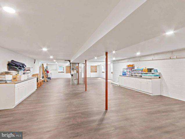 5212 ERNIE LN, Frederick, MD 21703