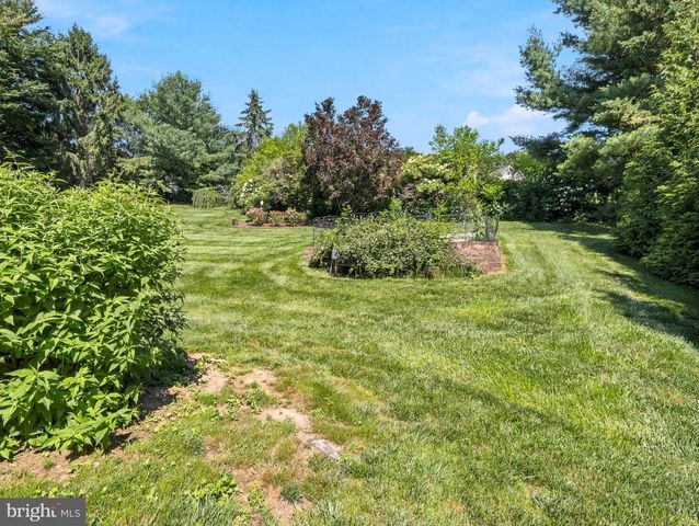 5212 ERNIE LN, Frederick, MD 21703