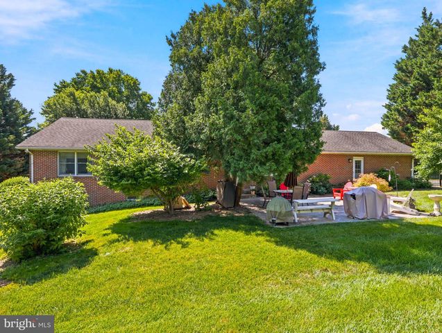 5212 ERNIE LN, Frederick, MD 21703