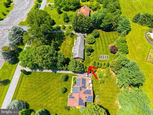 5212 ERNIE LN, Frederick, MD 21703