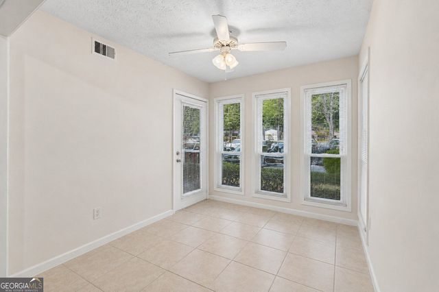 3985 Woodridge Way 3985 BUILDING 11, Tucker, GA 30084