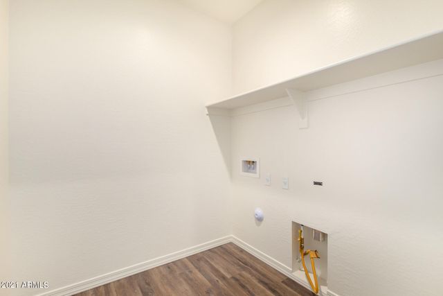 19585 W ANNIKA Drive, Litchfield Park, AZ 85340