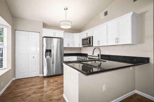 2371 HOUNDS TRAIL, Palm Harbor, FL 34683