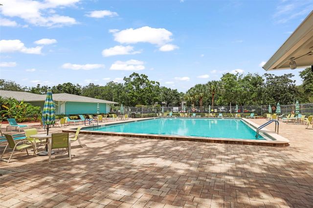 2371 HOUNDS TRAIL, Palm Harbor, FL 34683