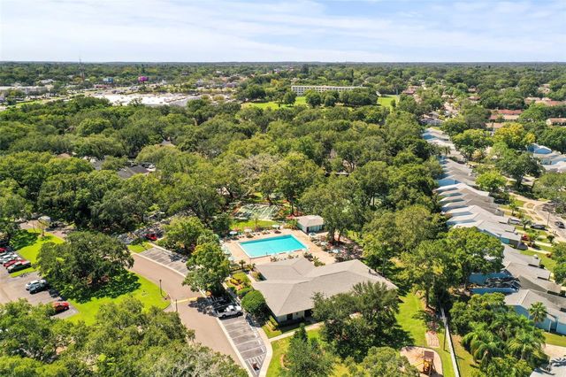 2371 HOUNDS TRAIL, Palm Harbor, FL 34683