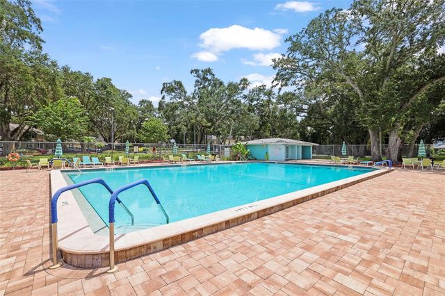 2371 HOUNDS TRAIL, Palm Harbor, FL 34683