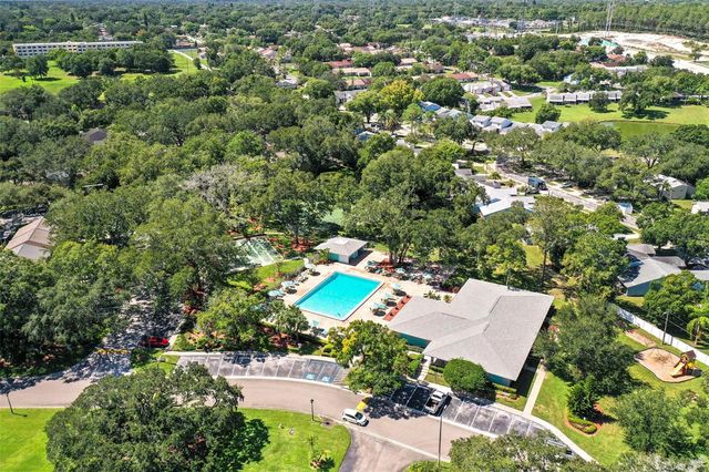 2371 HOUNDS TRAIL, Palm Harbor, FL 34683