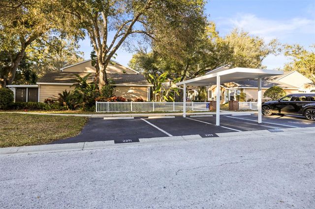 2371 HOUNDS TRAIL, Palm Harbor, FL 34683