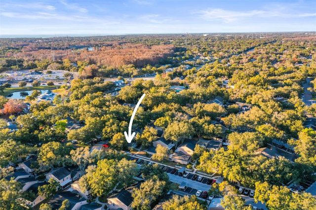 2371 HOUNDS TRAIL, Palm Harbor, FL 34683