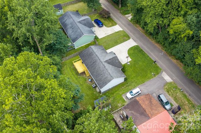 102 Iris Street, Asheville, NC 28803