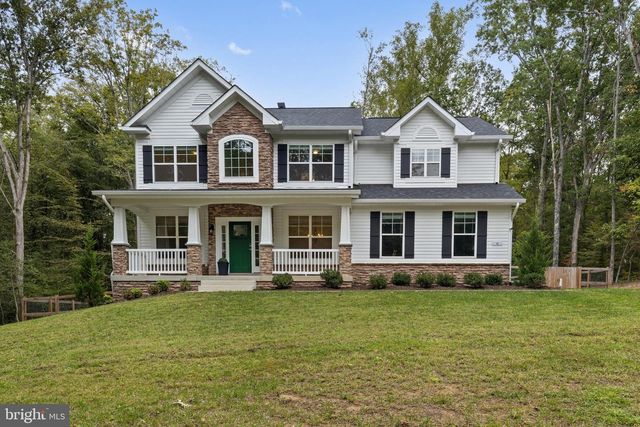 6 HELM CT, Stafford, VA 22556