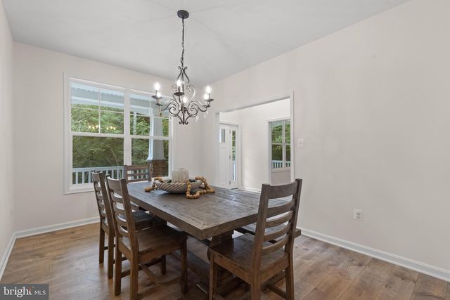 6 HELM CT, Stafford, VA 22556