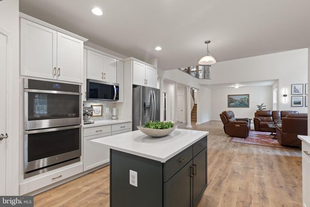 6 HELM CT, Stafford, VA 22556