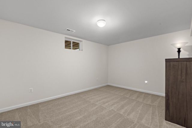 6 HELM CT, Stafford, VA 22556