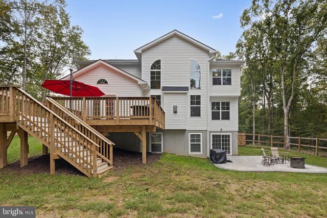 6 HELM CT, Stafford, VA 22556