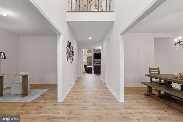 6 HELM CT, Stafford, VA 22556