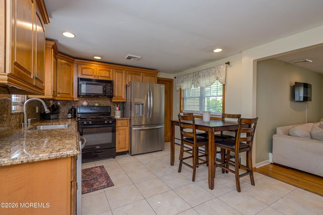 535 Jackson Avenue, Brick, NJ 08723