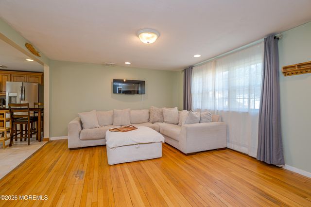 535 Jackson Avenue, Brick, NJ 08723