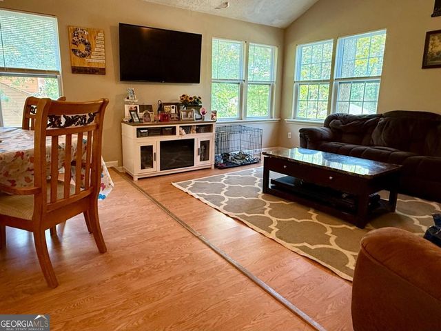 2692 Royal Oak Court, Acworth, GA 30102