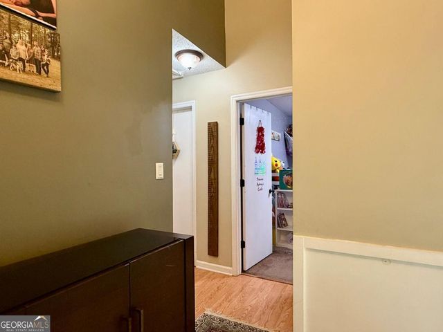 2692 Royal Oak Court, Acworth, GA 30102