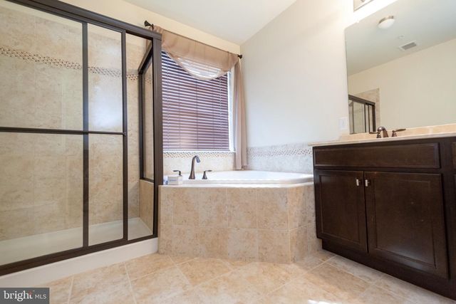 4514 CHAMPIONS RUN #4514, Cherry Hill, NJ 08002