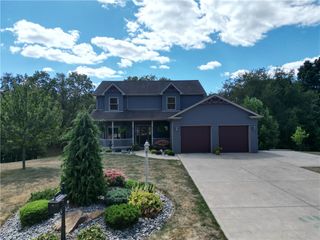 115 Ada Dr, Franklin Twp, PA 16117