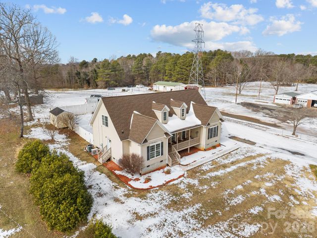 4275 Bethany Church Road, Claremont, NC 28610