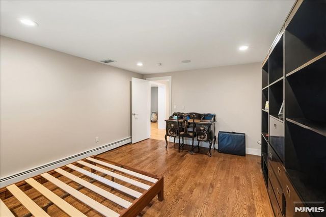 130 Van Nostrand Avenue, Englewood Cliffs, NJ 07632