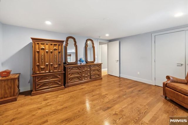 130 Van Nostrand Avenue, Englewood Cliffs, NJ 07632