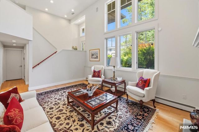 130 Van Nostrand Avenue, Englewood Cliffs, NJ 07632