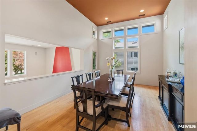 130 Van Nostrand Avenue, Englewood Cliffs, NJ 07632