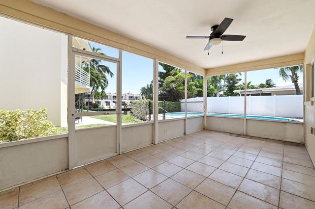 1880 SE 3rd Street 1880, Pompano Beach, FL 33060