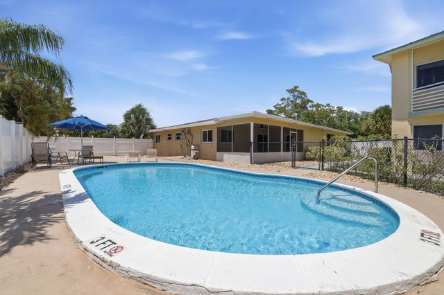 1880 SE 3rd Street 1880, Pompano Beach, FL 33060