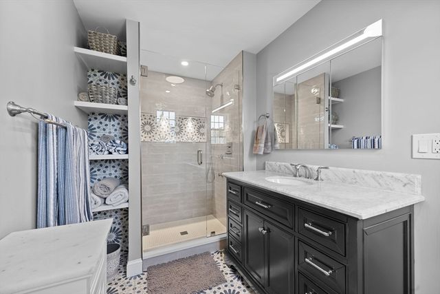 14 Huron Ave, Danvers, MA 01923
