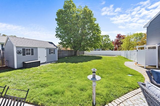 14 Huron Ave, Danvers, MA 01923