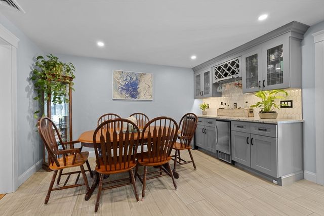 14 Huron Ave, Danvers, MA 01923