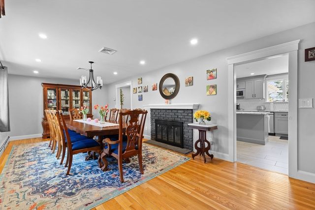 14 Huron Ave, Danvers, MA 01923
