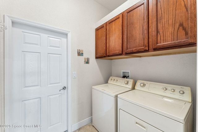 122 Windward Way, Indian Harbour Beach, FL 32937