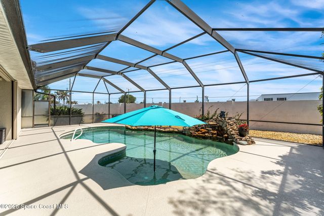 122 Windward Way, Indian Harbour Beach, FL 32937