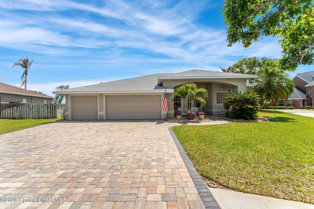 122 Windward Way, Indian Harbour Beach, FL 32937